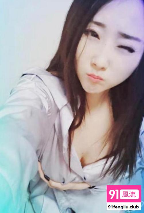 大胸美眉云朵老师